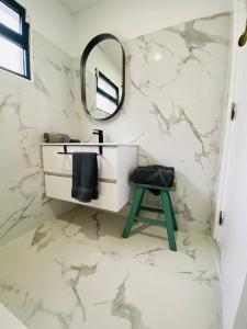 Dani House - Porto Moniz Escape