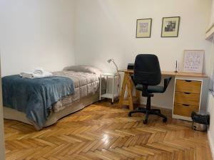 Amplio departamento en villa Crespo