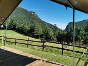 Campings Camping Onlycamp du Cret : photos des chambres