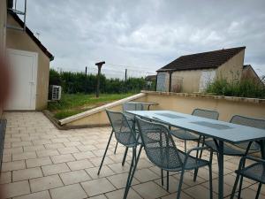 Maisons de vacances Maison Seventies climatisee, parking prive : photos des chambres