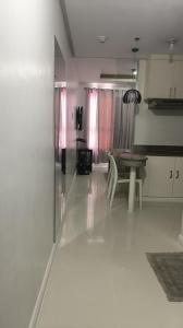 Modern Studio Birch Tower Near Malls & Nightlife