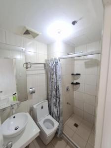 Modern Studio Birch Tower Near Malls & Nightlife