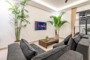 The R Villa Bratan - 3BR Serene Getaway in Canggu