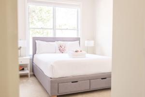 Multi Award-Winning Holiday Home, Didos Place