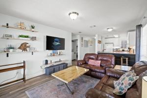 Fun Coral Cove 301, Free Activities Included!