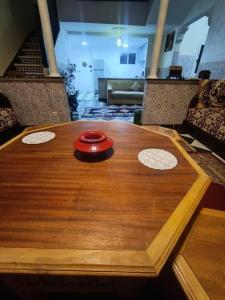 big house with swiming pool