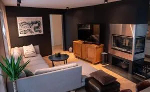 Big house in a quiet street close to City Centre - Brumunddal