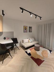 B14 studio apartment