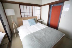 Family Home Taisho Guest House