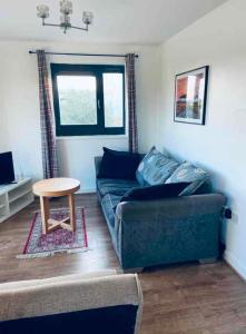 Alba Bally, 2 Bed Flat, by Grays Station