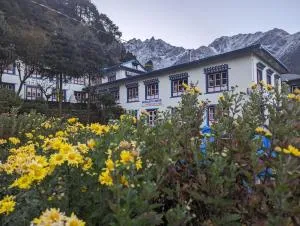Lukla Himalaya Lodge - Lukla