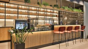 Hotels Campanile La Roche Sur Yon Centre Gare : photos des chambres
