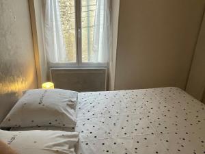 Leutopia au cœur de Chablis, parking gratuit