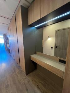 Студія в стилі лофт біля Виставкового центру