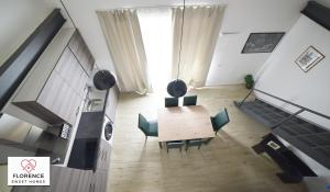 Santa Caterina Apartment by Florence Sweet Homes