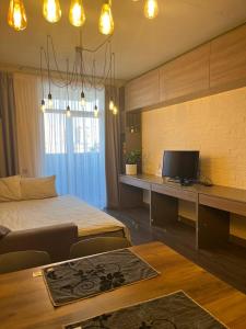 Студія в стилі лофт біля Виставкового центру