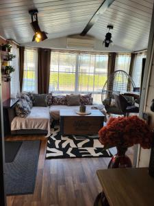 Campings LE PETIT BONHEUR : photos des chambres