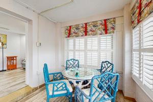 Town of Rehoboth Beach --- The Boxwood House - 21 Wilmington Ave #1E