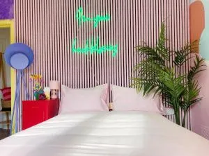 Quirky Apartment Close to town centre and FREE parking - 安多弗斯福德