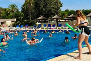 Campings BONNES VACANCES sur le CAMPING LE BOSC : photos des chambres