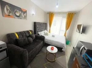 Feel home -studio with swimming pool - Kiambu