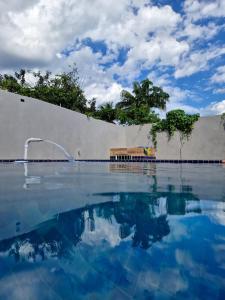 Spacious house in Mongagua 5x5 pool