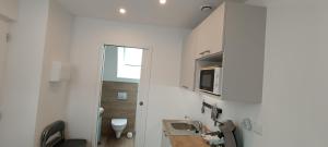 Maisons de vacances Traou Mad - Gwenn Ha Du : Maison 1 Chambre