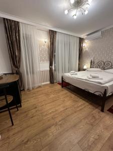 Hotel Boutique Cathedral Plaza Residences room for rent downtown