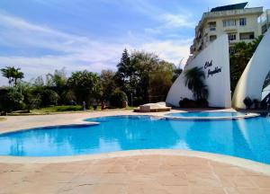 Cozycasa By Nattis group 4 BR - Jacuzzi & private garden