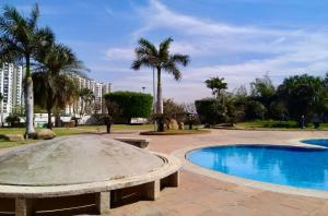 Cozycasa By Nattis group 4 BR - Jacuzzi & private garden