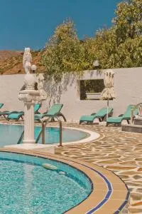 Blue Bay Hotel - 阿尔卡萨