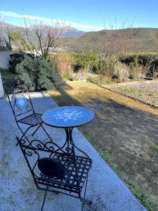 Villas Villa avec piscine vue mer et montagne : photos des chambres