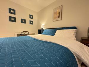 Havilah House- Stunning 2-Bed Apartment by the Beach and Swansea Marina