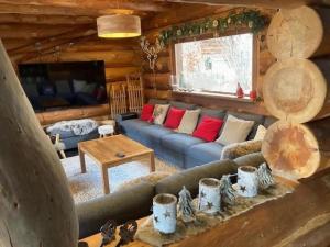 Chalets Magnifique chalet bois pour 16 personnes a 1600m : photos des chambres