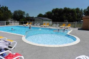 Campings Camping 3 etoiles - Piscine - eecbb0 : photos des chambres