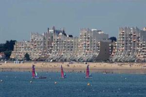 Campings Camping 3 etoiles - Piscine - eecbb0 : photos des chambres