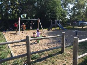 Campings Camping 3 etoiles - Piscine - eecbb0 : photos des chambres