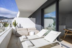 Stylish Luxury Suite with Terrace in Higueron