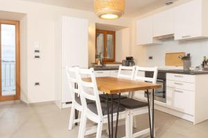 SeaHouse Apartments 