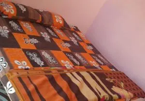 Kaushik sadan - Beswān