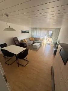 Zentral gelegene Wohnung nahe Flughafen und Messe - Bernhausen