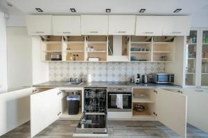 Vincent Heritage Appartments - Near Clinic, Arena and Stadium