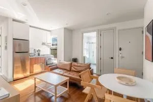 Cozy East Village 3Bedroom 2Bath Near Tompkins Square Park & Lower East Side - Williamsburg