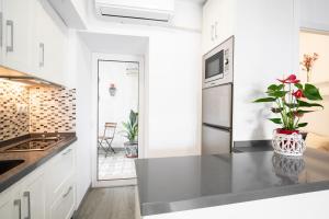 Warm Light of Albayzin - Free Parking 15 min away