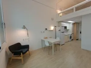 Minimalism Stay 8-A next to Gimpo Airport - T'odang-ni