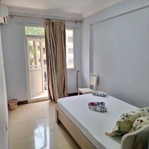 Modest R&R H Appartment