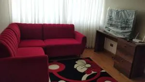 Moderno Departamento - Larrea