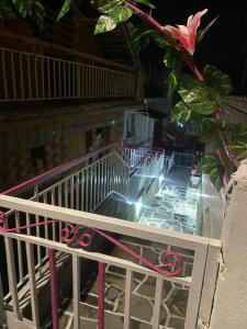 Venias Lake House Apartment 2