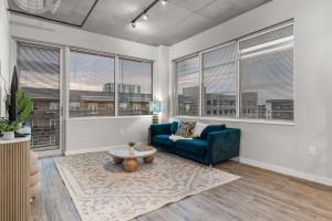 Spacious 2BR Retreat Perfect for Tropicana Events