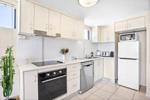 SeaBreeze City Loft- 2km to Centre. 4km to Airport